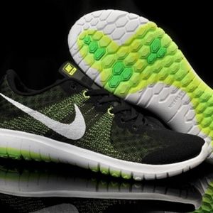 Black and green Nike fury sneakers